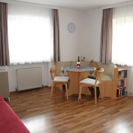 アパート Haus Wohleb フルプメス